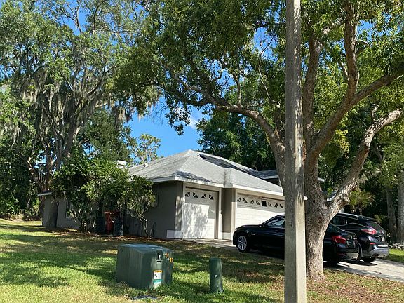 3rd image of 3018 Forest Club Dr