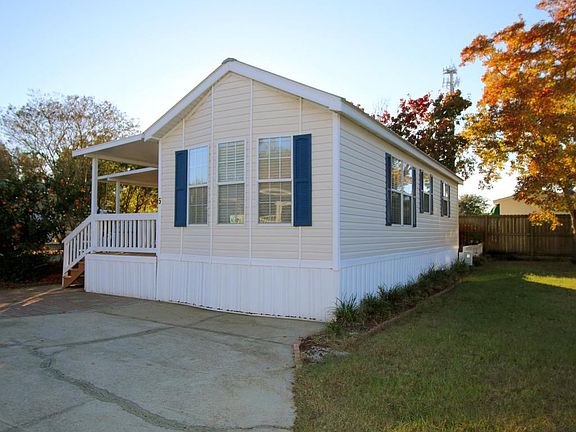 2nd image of 44 E Bradley St Lot 5