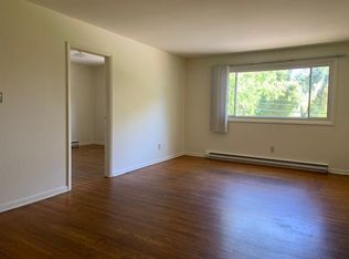 1832 Brenton Rd APT 3A, Cambridge, OH 43725