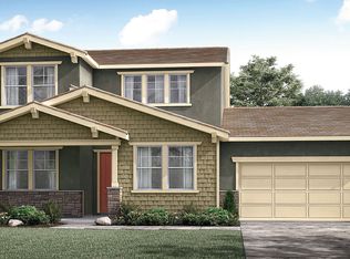 2682 Vineyard St, Hanford, CA 93230