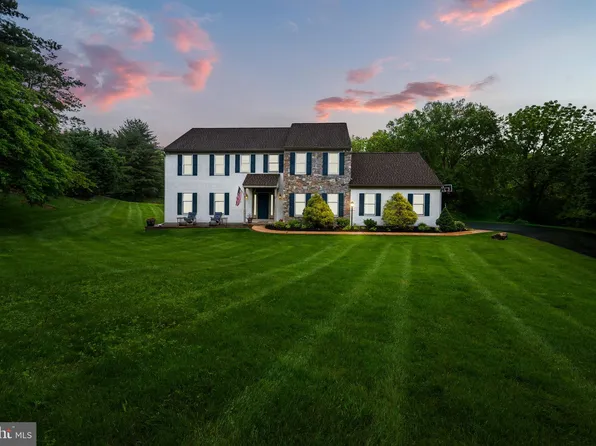 5 Craig Ln, Malvern, PA 19355