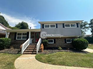 1728 Northcliff Dr, Charlotte, NC 28216