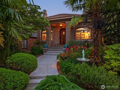 1435 36th Avenue, Seattle, WA, 98122