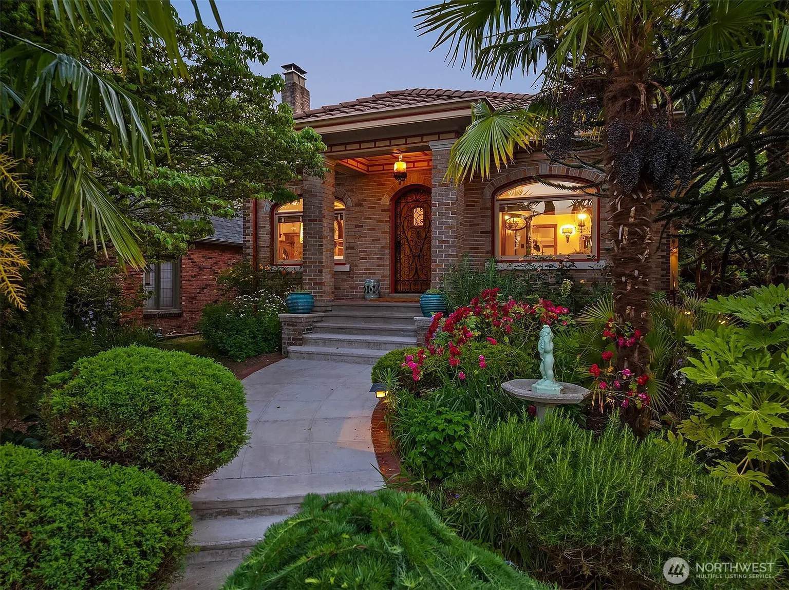 1435 36th Avenue photo 1