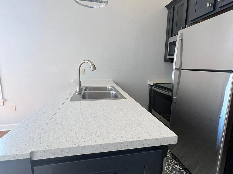 904 Scott St #1 — Photo 12