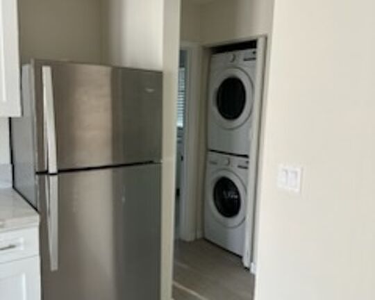 5th image of 22233 Vanowen St