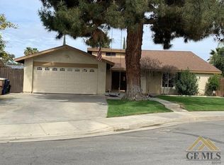 7008 Pointer Ct, Bakersfield, CA 93309