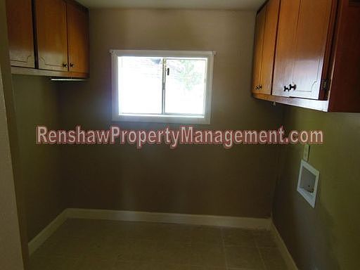 5th image of 4468 E Mallory Ave