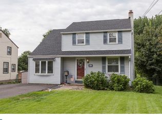 28 E Monument Ave, Hatboro, PA 19040