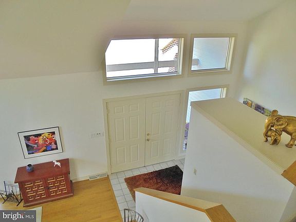 3rd image of 436 E Conestoga St