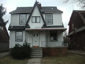 1st image of 4691 Buckingham Ave