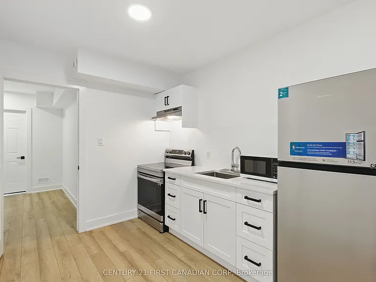 2308 Saddlerock Ave — Photo 5