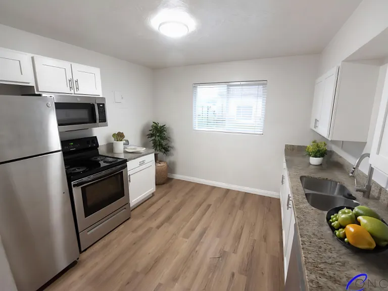 943-971 Chapel Dr — Photo 48