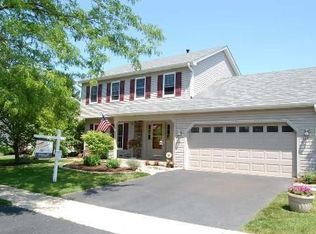 967 Lewis Rd, Geneva, IL 60134