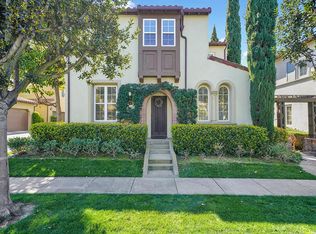 64 Pathstone, Irvine, CA 92603