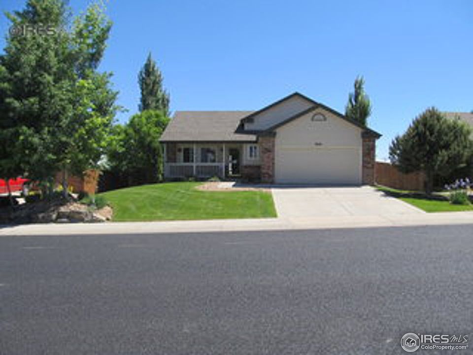 1st image of 909 Scotch Pine Dr