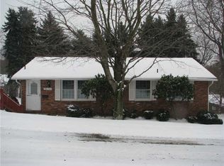 53 School St, Baden, PA 15005