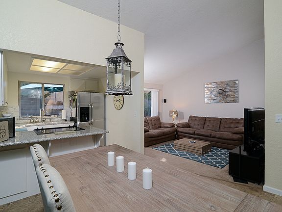 5th image of 1188 Meadow Gate Dr