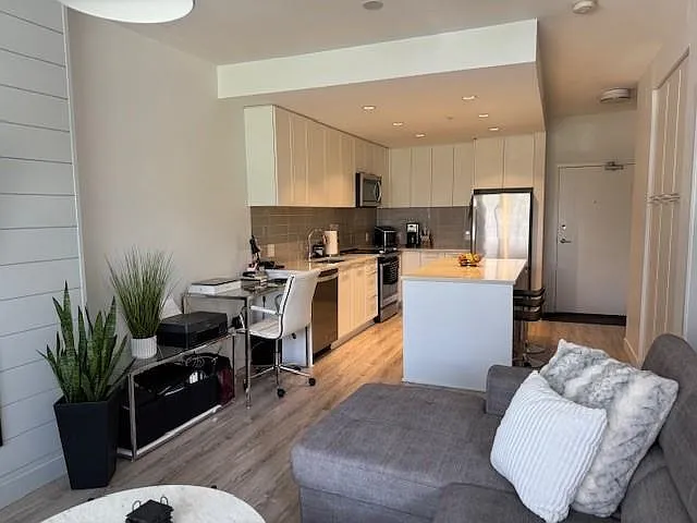 2382 Atkins Ave #611 — Photo 3