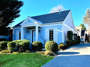 220 Nunan St, Jacksonville, OR 97530