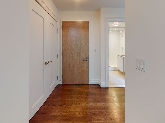5th image of 752 W End Ave APT 8A