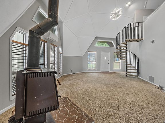 5th image of 2644 Aqua Vista Dr