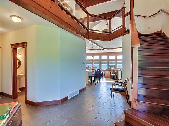 5th image of 2729 N West Torch Lake Dr