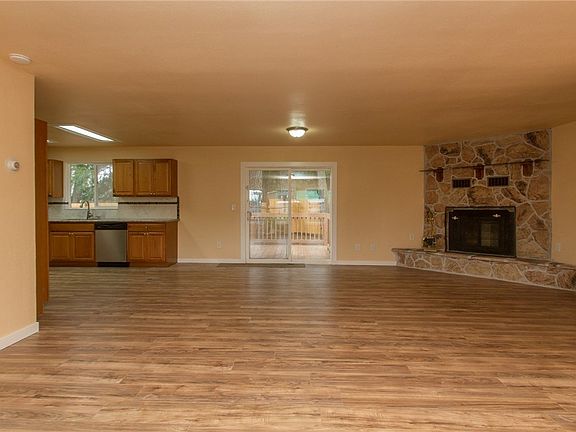 5th image of 2007 216th Street Ct E