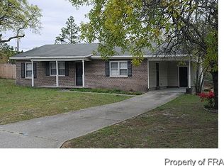 3606 Marcliff Rd, Hope Mills, NC 28348