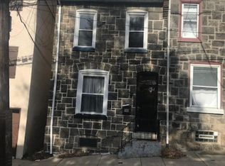 186 Markle St, Philadelphia, PA 19128