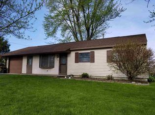 200 Jule Ave, East Dubuque, IL 61025