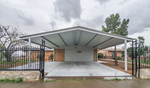 5132 Round Rock Dr Photo 1