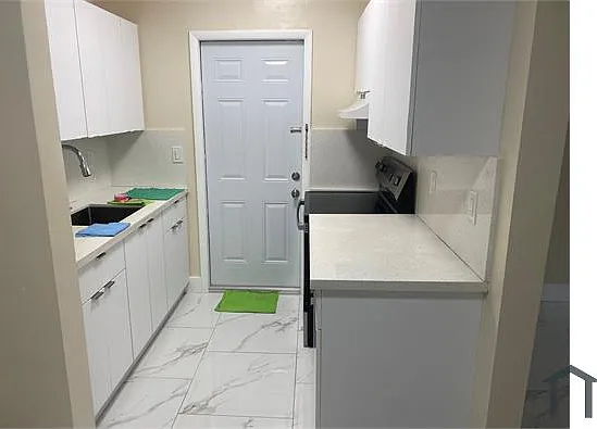 1 bed, $2,000 — Photo 4
