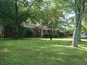 2nd image of 168 Mary Hines Rd