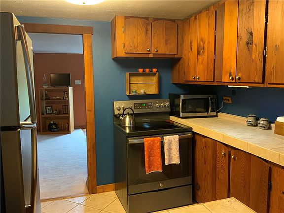 2nd image of 278 McKee Rd
