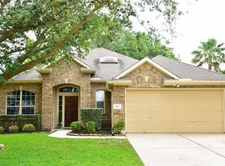 1817 Wallington Ln, Seabrook, TX 77586