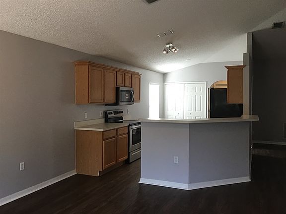 4th image of 229 Sawyerwood Pl