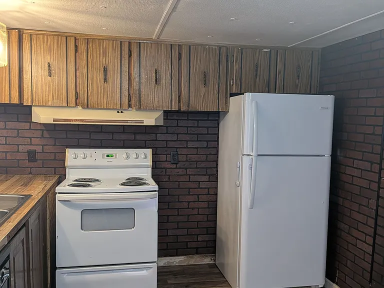 900 Stewart St #31 — Photo 3