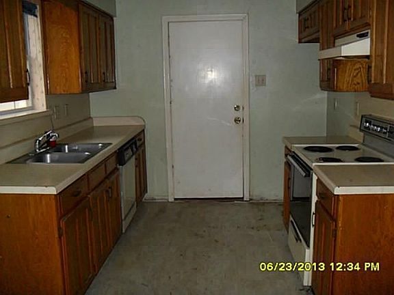 5th image of 1700 Kimili Ct
