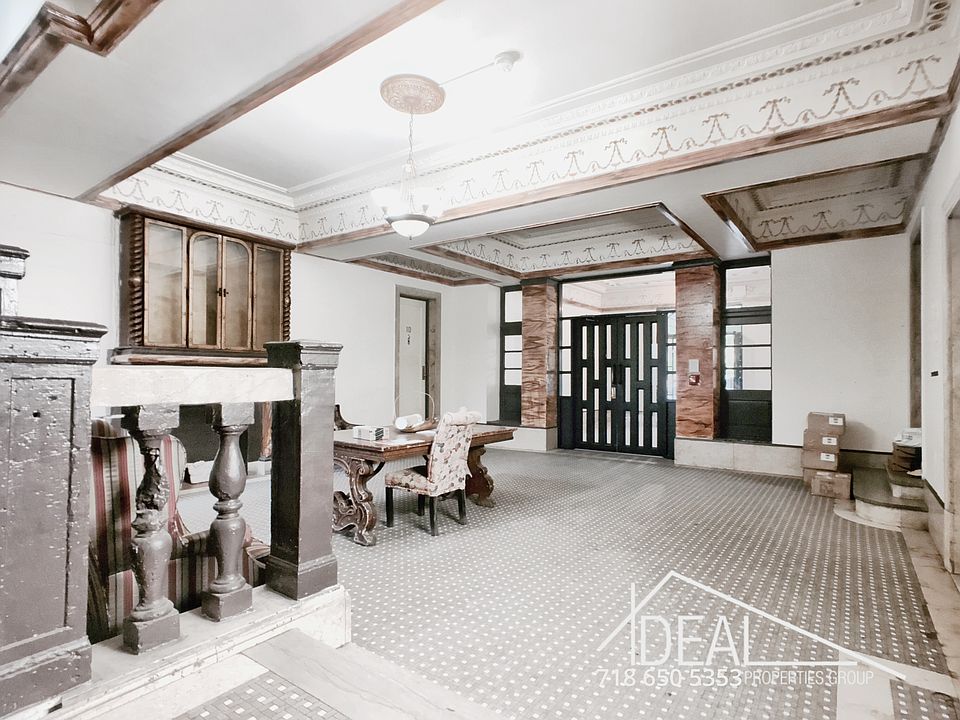 1st image of 75 Prospect Park W APT 1B