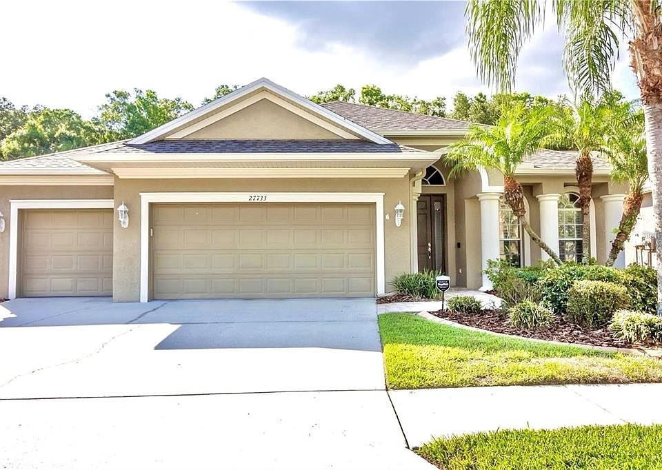 1st image of 27733 KIRKWOOD CIRCLE