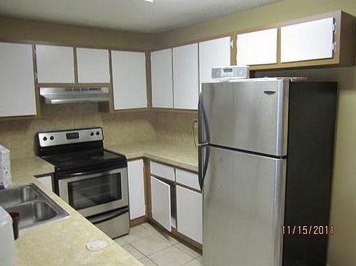 5th image of 301 Palm Way APT 307