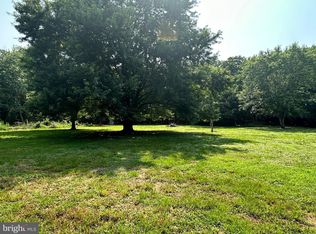 8470 River Rd, Westover, MD 21871