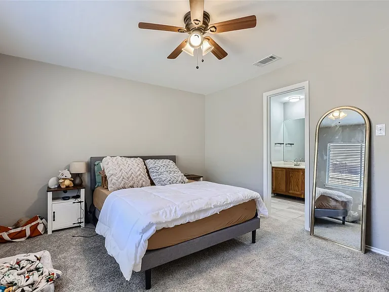 5810 Avery Island Ave — Photo 13