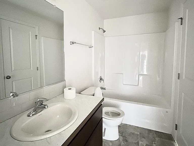 3544 Hickory Ave — Photo 6
