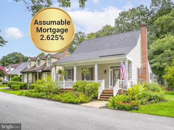 300 Hickory Cir, La Plata, MD 20646