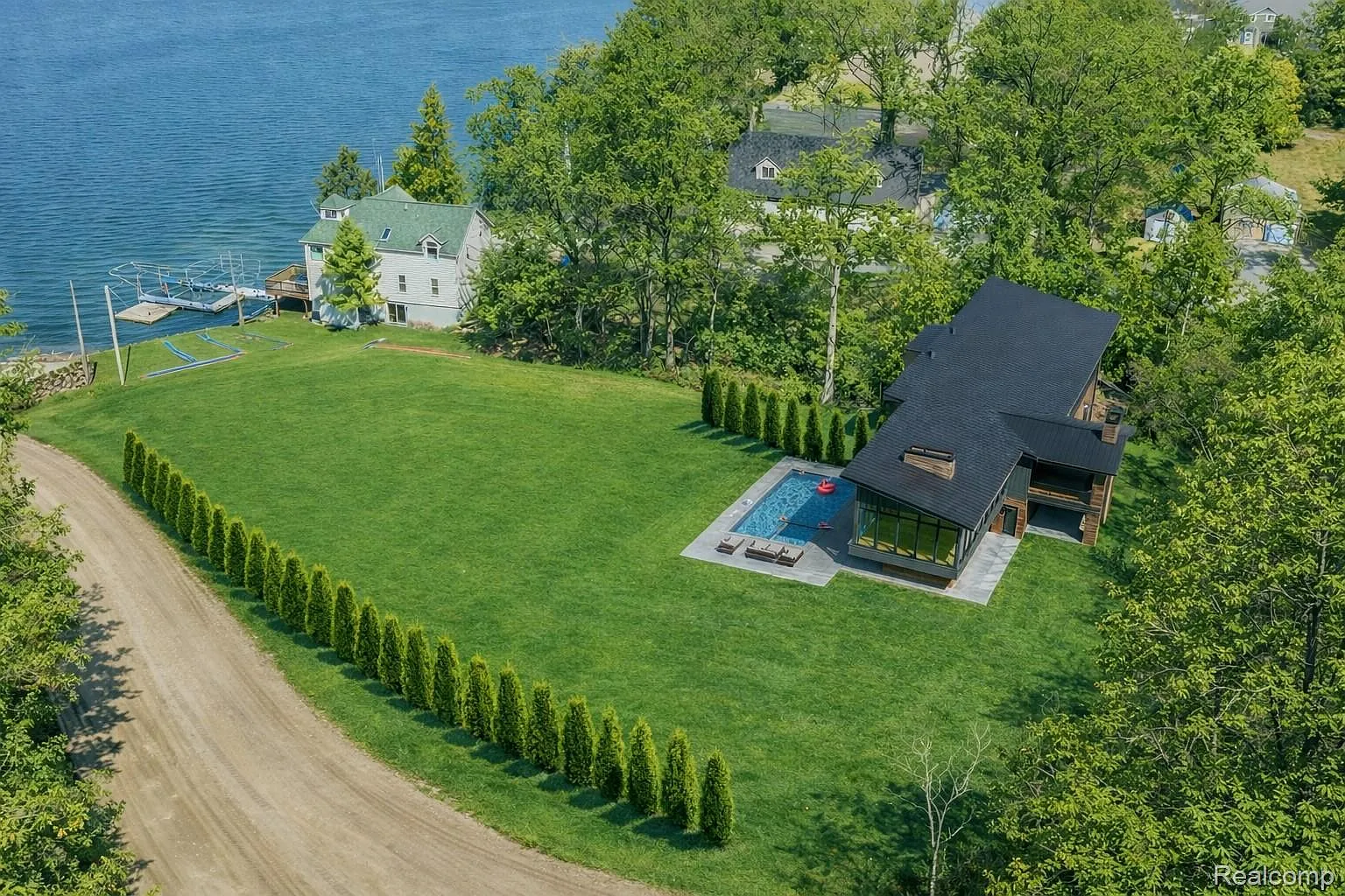 2294 Sonora Dr photo 1