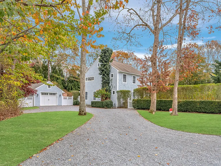 3 Lauras Ln — Photo 2