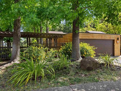 404 Wovenwood, Orinda, CA, 94563