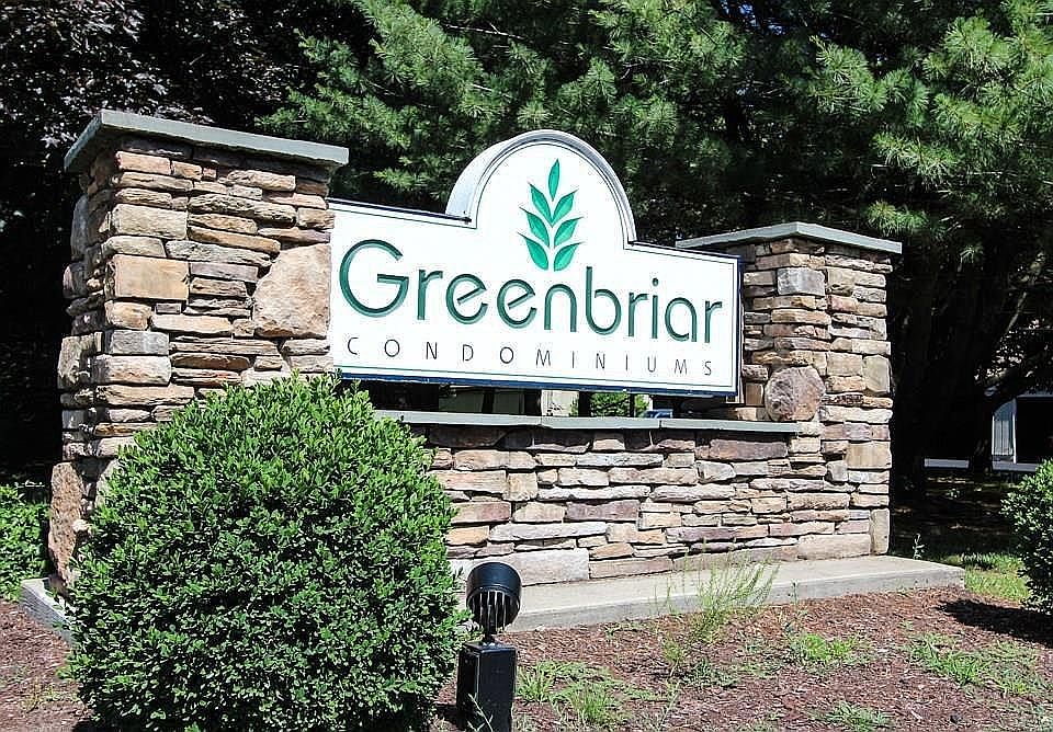 1st image of 16 Greenbriar Dr APT C